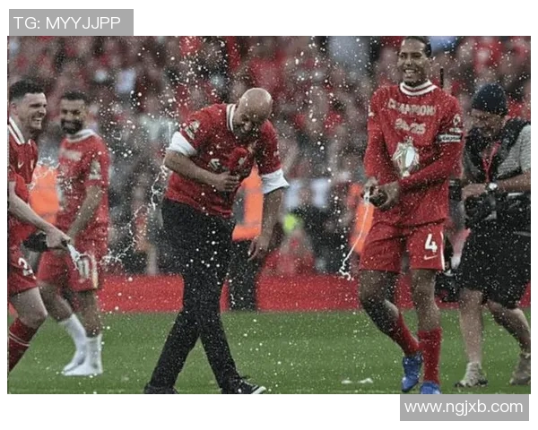 2019年曼联与利物浦精彩对决直播回顾与分析